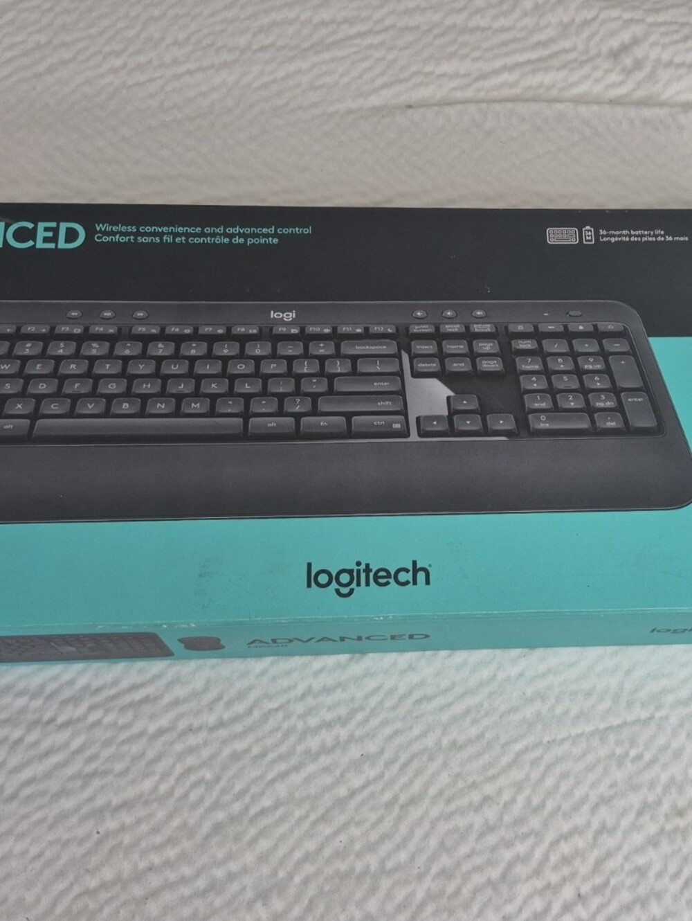 LOGITECH MK540 MOUSE AND KEYBOARD BUNDLE IOB